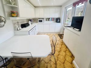 Photo 1- click for photo gallery